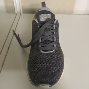 APL Techloom Pro Grey size 7